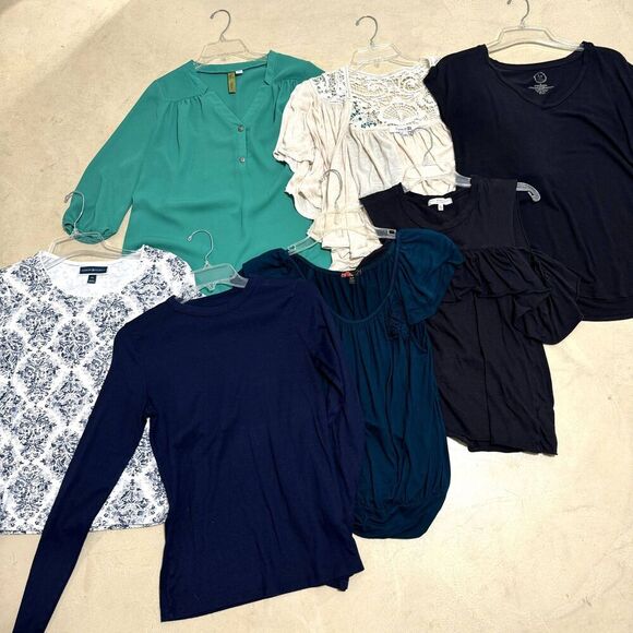Shirt Bundle of 7 Short Sleeve Cream Blue Black Career Forever 21 Women sz Small - Picture 1 of 14